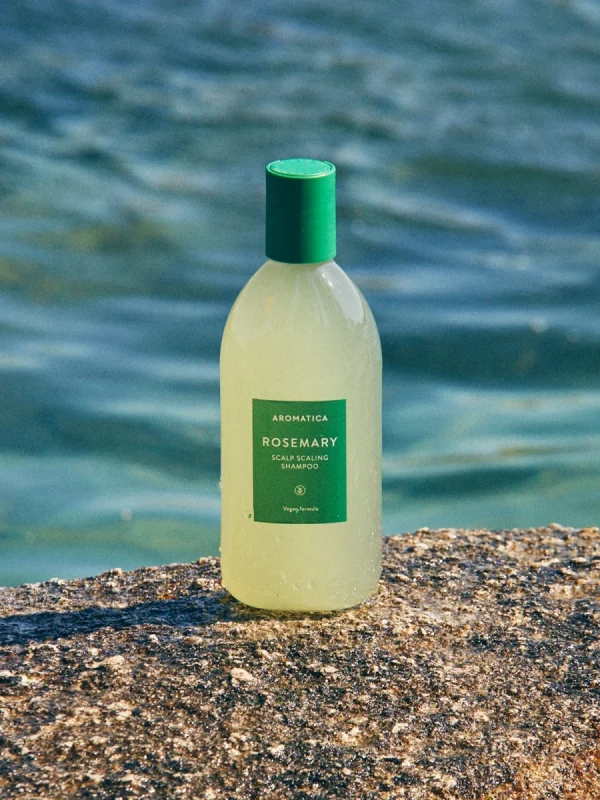 aromatica-rosemary-scalp-scaling-shampoo-pic-1
