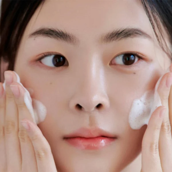 celimax-ji-woo-gae-cica-bha-acne-foam-cleansing-150ml-pic-1