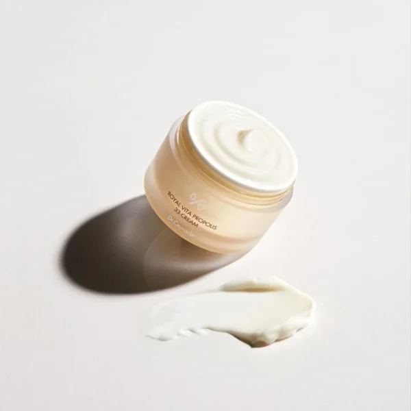 dr-ceuracle-royal-vita-propolis-33-cream-50ml-pic-3