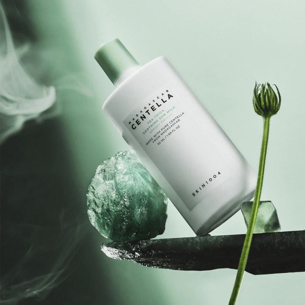 skin1004-madagascar-centella-tea-trica-soothing-sun-milk-50ml-pic-1