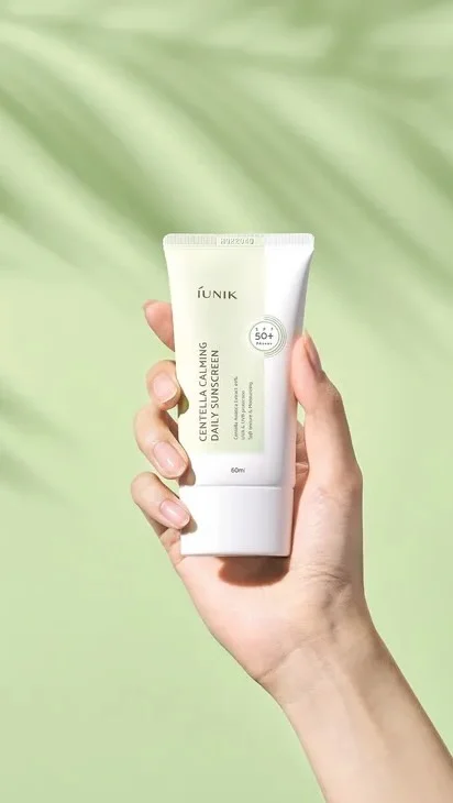 Pro správnou aplikaci SPF postupujte podle těchto kroků!🌞 @iunik_official 

#skinguru24 #koreanmakeup #koreanskincare #iunik #spf